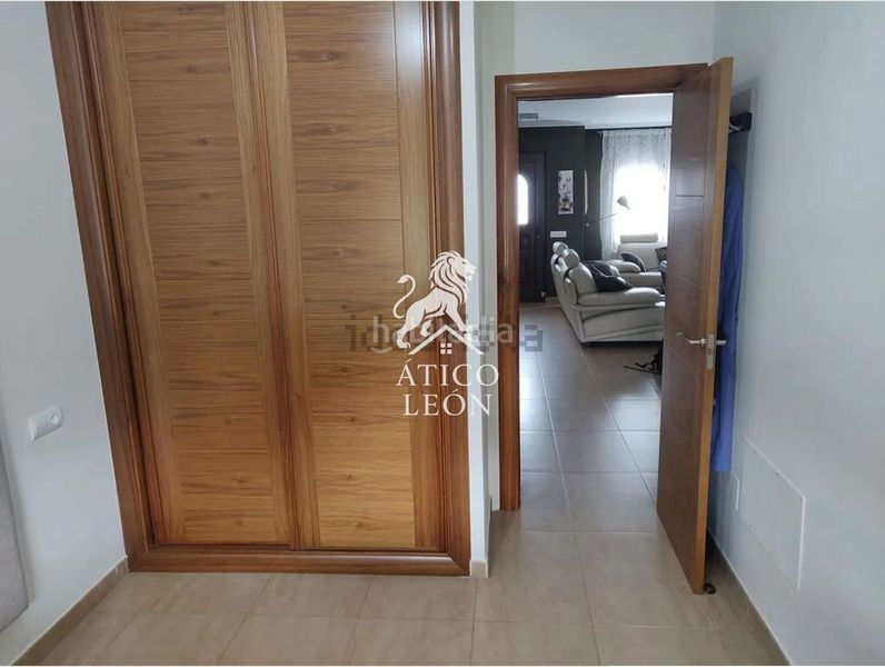 Foto dd730ccc-a117-4e66-a13e-b477b4ee0866. Casa adossada amb calefacció aparcament a Sariegos