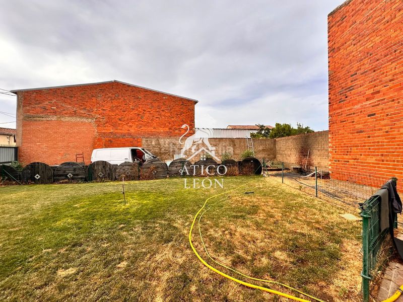 Foto 3e809d43-c789-4f3d-9871-08d8e8d0c925. Casa amb calefacció aparcament a Valdefresno