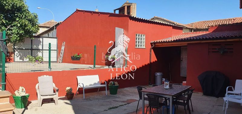 Foto 56012be8-2618-48c7-a00c-ad2ff35c277a. Casa amb calefacció aparcament a Valdefresno