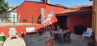 Casa  Real. Maravillosa casa con gran patio en villaseca de la sobarriba