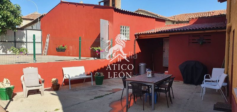Foto c3b97c02-462f-4f91-aeb3-bc01ba9cc124. Casa amb calefacció aparcament a Valdefresno