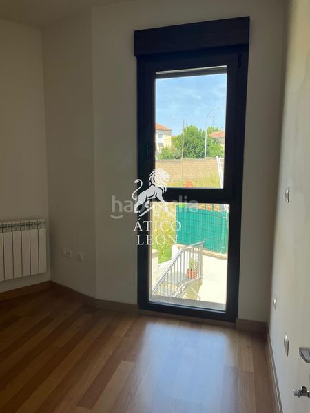 Foto 1d9c0ee6-596a-463f-b753-9fdafc98873e. Semi detached house with heating parking in Santovenia de la Valdoncina