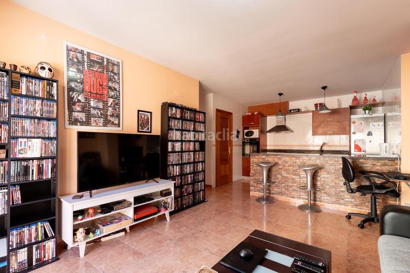 Foto f4b7ca65-823b-4742-86ac-ef096eee9980. Etagenwohnung mit parking in Campos