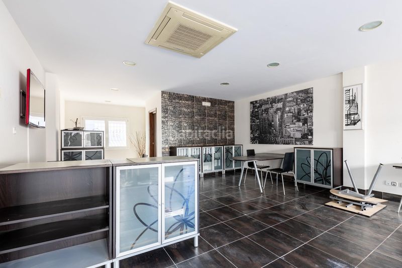 Foto 88b39dc1-a9fc-49d7-ba34-d739b16ab7d8. Local comercial a Costa de la Calma Calvià