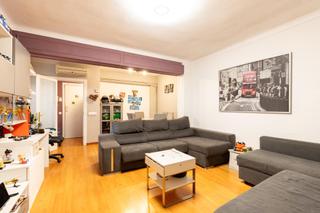 Appartement à Pere Garau. Piso amplio con gran terraza en pere garau