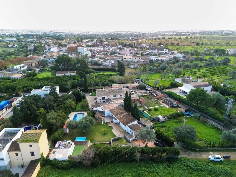 Foto 0403c15f-8290-4f91-bddb-0f3bb279ccf9. Casa amb aparcament piscina a Son Sardina Palma de Mallorca