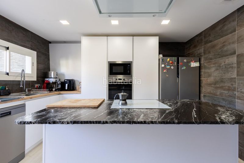 Foto d59ebb22-aaf7-4a93-ae85-0d331f2ebfa0. Casa amb aparcament piscina a Son Sardina Palma de Mallorca