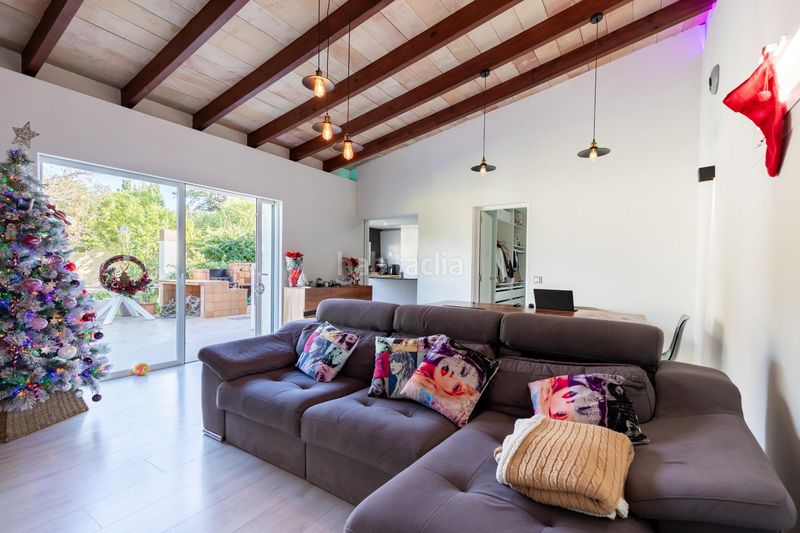 Foto f5c20552-6751-4077-ba41-b4e6f217c40f. Casa amb aparcament piscina a Son Sardina Palma de Mallorca