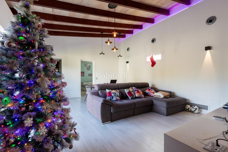 Foto f76ba2b4-8963-44dd-8693-77753377f5db. Casa amb aparcament piscina a Son Sardina Palma de Mallorca