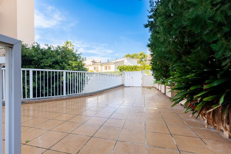 Foto 0db7241f-48d3-43c4-8e51-e7255157f592. Dúplex amb aparcament piscina a La Bonanova Palma de Mallorca