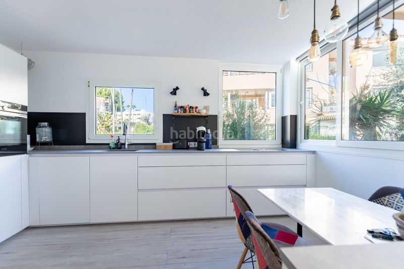 Foto 0fe7e0ca-e584-469e-a91f-b3d548288856. Dúplex amb aparcament piscina a La Bonanova Palma de Mallorca