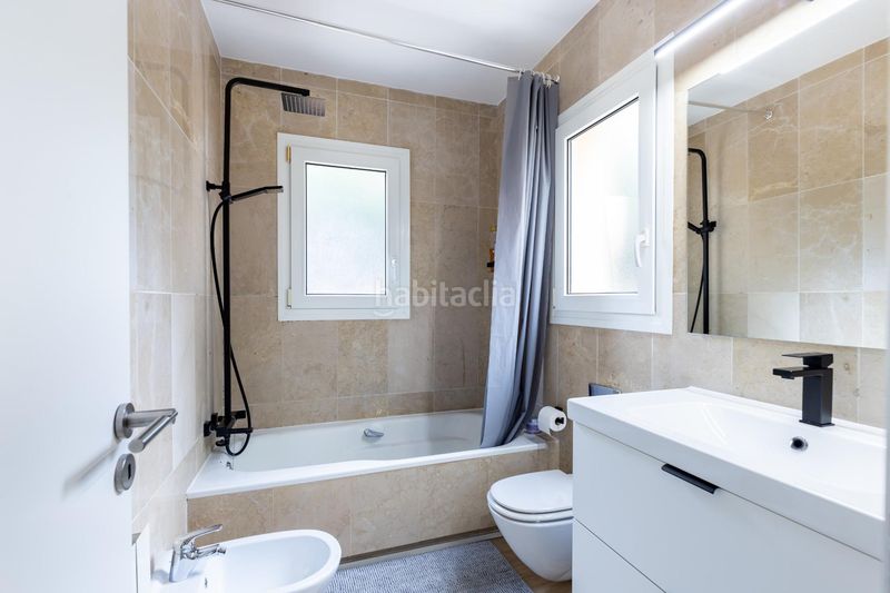 Foto ade9a64c-2a4a-4798-8e09-8d6e2b19a449. Dúplex amb aparcament piscina a La Bonanova Palma de Mallorca