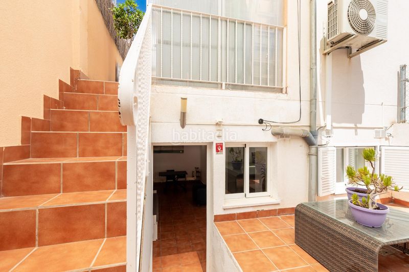 Foto 268ec02e-65eb-4d21-815c-1404e9d53653. Casa aparellada amb calefacció aparcament a Cala Major Palma de Mallorca