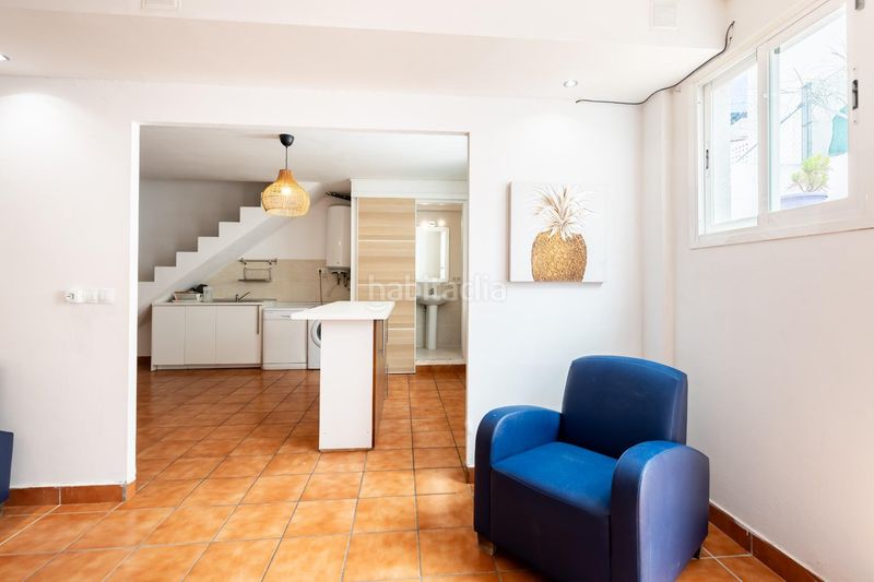 Foto d945ef7d-4f03-435b-b39d-a2785b2b2a77. Casa aparellada amb calefacció aparcament a Cala Major Palma de Mallorca
