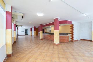 Lloguer Local Comercial a Cas Català-Illetes. Local comercial cas catala