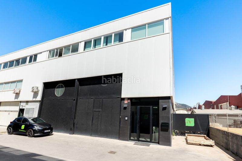 Foto 03e3ad18-e33d-4fd4-a886-24a70e9cce39. Nau industrial a Calvià poble Calvià