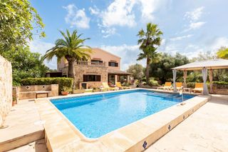 Chalet  Felanitx. Finca con encanto y autonomía en felanitx