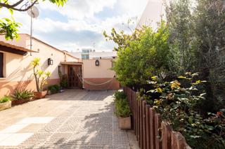 Casa adossada  Calle poroto. Fantstica planta baja en el vivero