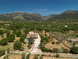 Bauernhof in Selva. Finca rústica con casa de invitados en moscari, mallorca