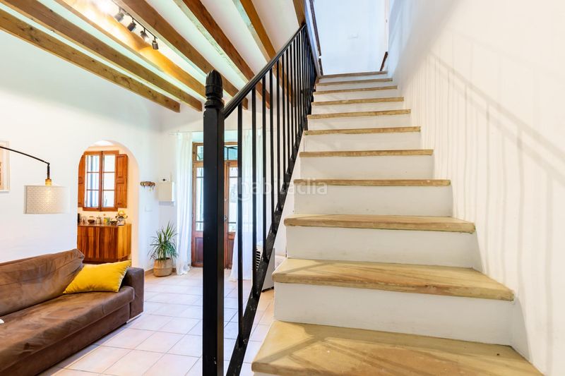 Foto cefe415b-daae-4569-83fd-b9d8a5576b20. Casa adossada amb aparcament a Ariany