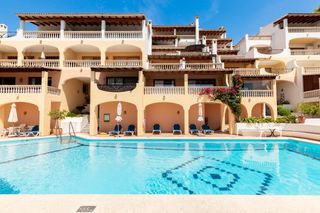 Pis  Carrer doctor noe. Piso en venta en paguera con terraza, jardín y plaza de aparcami