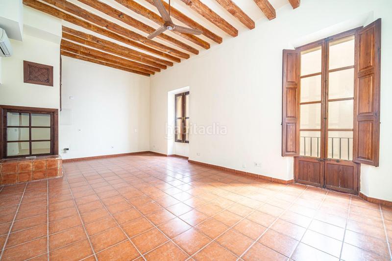 Foto 90bbaddc-5ca6-417a-b707-1051e5b6251d. Chalet con parcheggio in La Llotja-Born Palma de Mallorca