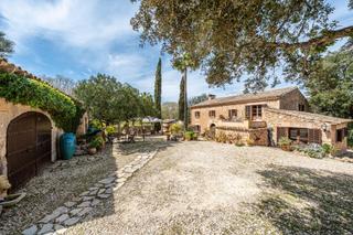 Masia  Son amagat. Finca rústica en venta en algaida