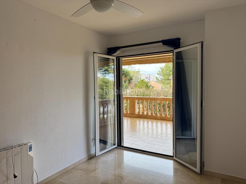 Foto 4c4205cc-bf23-4dd2-a550-b5f825cf813d. Alquiler apartamento amplio apartamento con terraza en Santa Ponça en Calvià