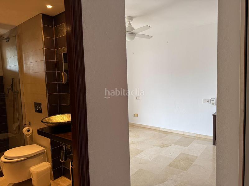 Foto 50d0fcb1-6e89-4028-9655-594fa753c270. Alquiler apartamento amplio apartamento con terraza en Santa Ponça en Calvià