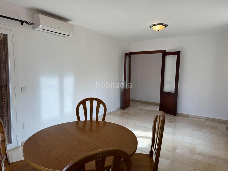 Foto 6894c937-0c30-4d26-bf8e-23ddad97e578. Alquiler apartamento amplio apartamento con terraza en Santa Ponça en Calvià