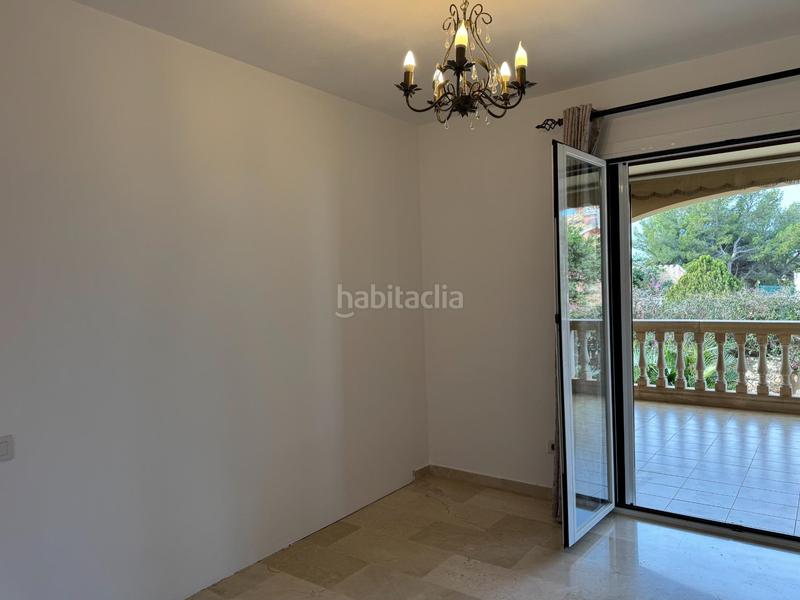 Foto 6d9318e0-ef57-4841-b884-ba9b2ba3714d. Alquiler apartamento amplio apartamento con terraza en Santa Ponça en Calvià