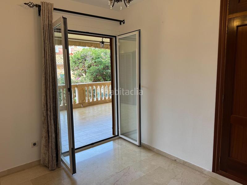 Foto a663c100-1be7-4a81-980a-c3d04b93795e. Alquiler apartamento amplio apartamento con terraza en Santa Ponça en Calvià