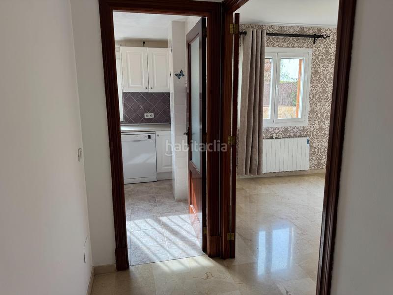 Foto f97922df-daea-4fcd-a218-c36aba23c0e1. Alquiler apartamento amplio apartamento con terraza en Santa Ponça en Calvià