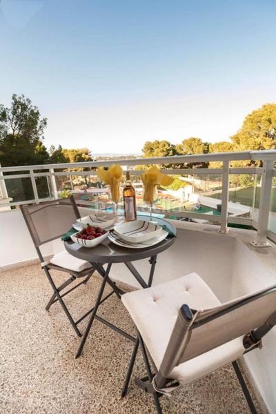 Foto 8074066b-8229-4bc1-919b-233b26c452b0. Rent flat with pool in Cas Català-Illetes Calvià