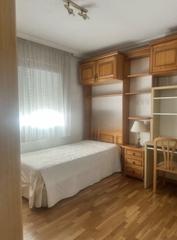 Location Appartement à Santa Maria de Gracia. Piso de estudiantes en santa maria de gracia