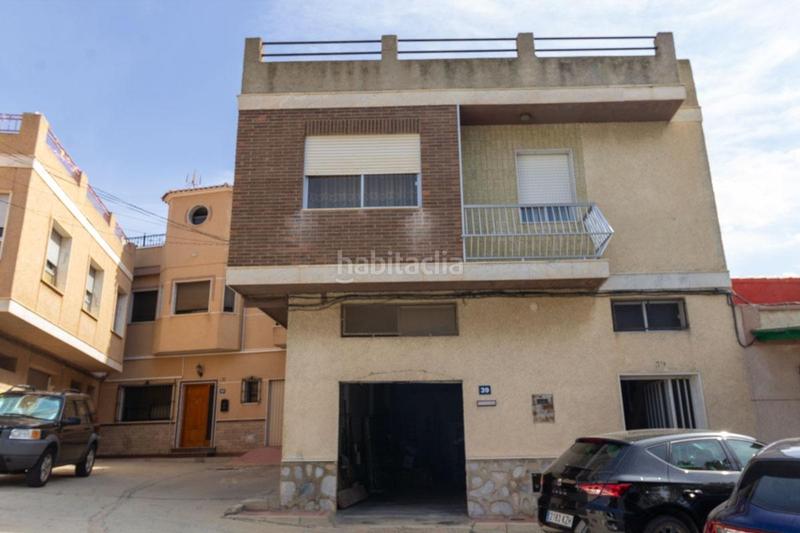 Foto 7f1e6cc7-2ed5-44fa-b89b-0634da6870a2. Casa vivienda de 3 dormitorios con amplio garaje y solarium, zona hurchillo en Orihuela