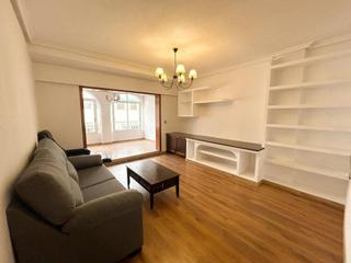 Penthouse in El Acequión. Ático dúplex situado a 50 metros de la playa. con 3 dormitorios
