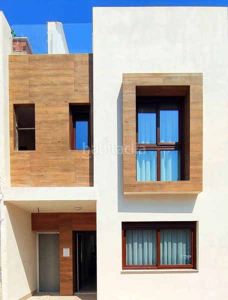 Foto a25729c1-4c18-4538-a84b-231d47aa837f. Casa adossada amb piscina a San Javier San Javier