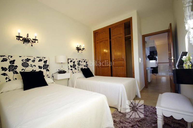 Foto ef2fe406-868b-4571-9382-b1e378136405. Chalet mit pool in Centro Poble Nou de Benitatxell (el)