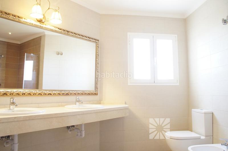 Foto 02586a8a-5af0-461f-9539-ad7887c4577a. Chalet with pool in Centro Poble Nou de Benitatxell (el)