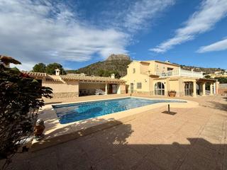 Chalet in Gargasindi - Garduix - Colina del Sol. Chalet con vistas  al mar con 5 dormitorios en canuta, calpe
