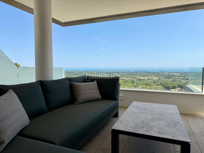 Foto 6ea54dd0-1f5a-42bd-9a63-a0c3cb16f5e2. Ático exclusivo atico con vistas al mar urbanizacion la sella en denia en Dénia