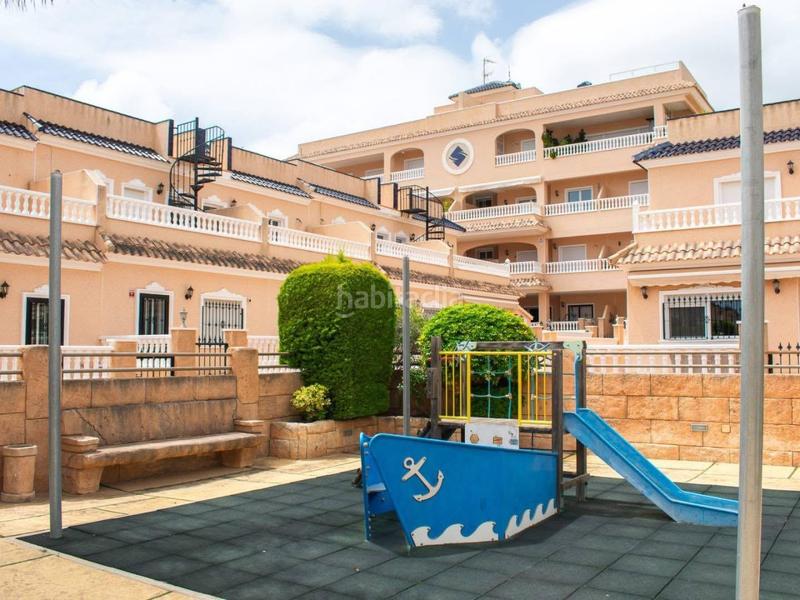 Foto 18e6d15c-340e-4bb4-94fb-34b9f1981d1e. Maison avec parking dans Villamartín-Las Filipinas Orihuela