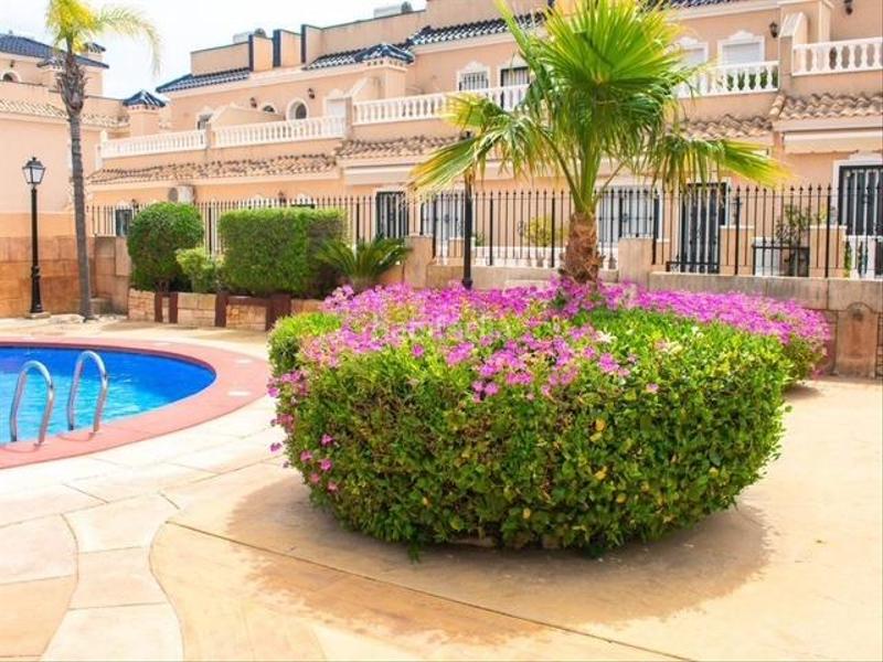 Foto 9b5c06a8-acd8-4d48-bf41-6a59f187a16e. Maison avec parking dans Villamartín-Las Filipinas Orihuela