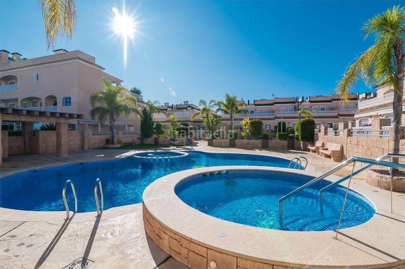 Foto be621a32-fb4a-4870-b162-c9c33e0d17df. Maison avec parking dans Villamartín-Las Filipinas Orihuela