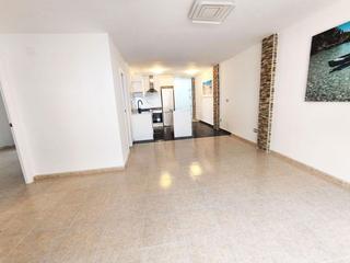 Apartament a Zona Playa del Cura. Apartamento de 3 dormitorios y 2 baños, a 50 metros del mar, zon