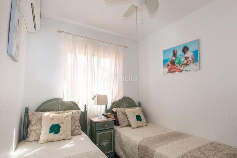 Foto d9bdab87-aac2-48b0-88ed-dde517d16c88. Casa aparellada amb piscina a La Regia Orihuela