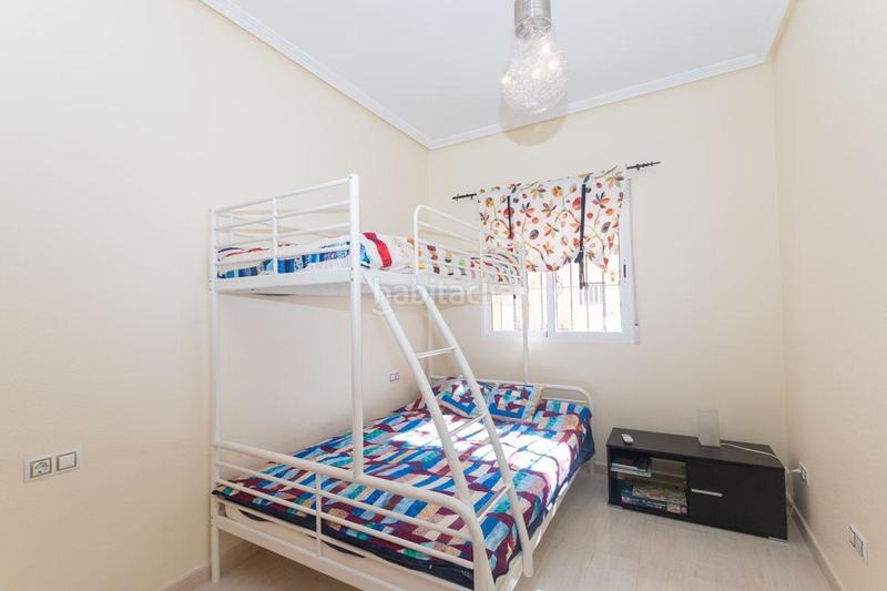 Foto 0d9836b9-3955-4ec4-9d55-c193c2e90218. Piccolo appartamento con parcheggio piscina in Villamartín-Las Filipinas Orihuela