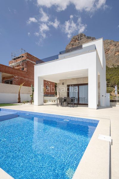 Foto 9a2d72ac-4192-4dbf-9914-c23f3a33c0e0. Xalet a Polop