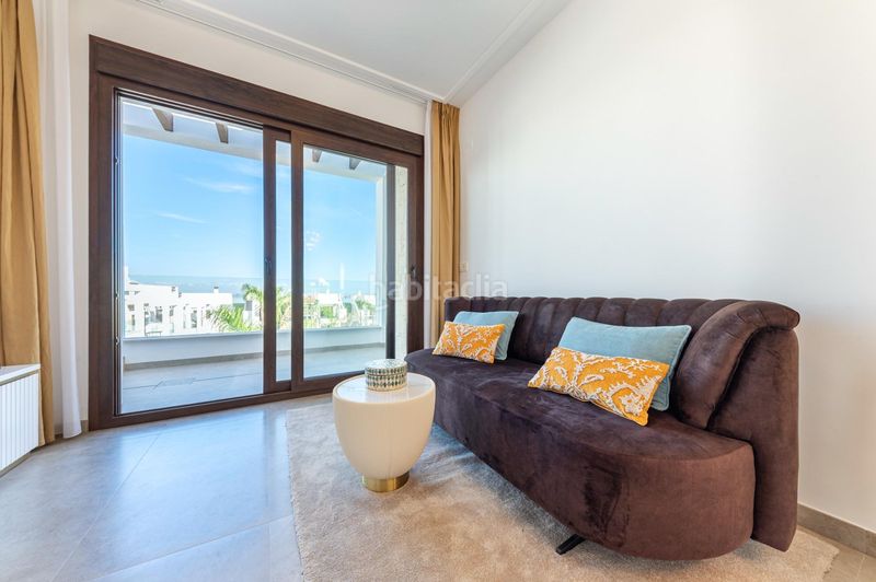 Foto c88544db-f3e1-4f31-a4ba-81887fb29d3b. Casa amb piscina a Los Balcones-Los Altos Torrevieja